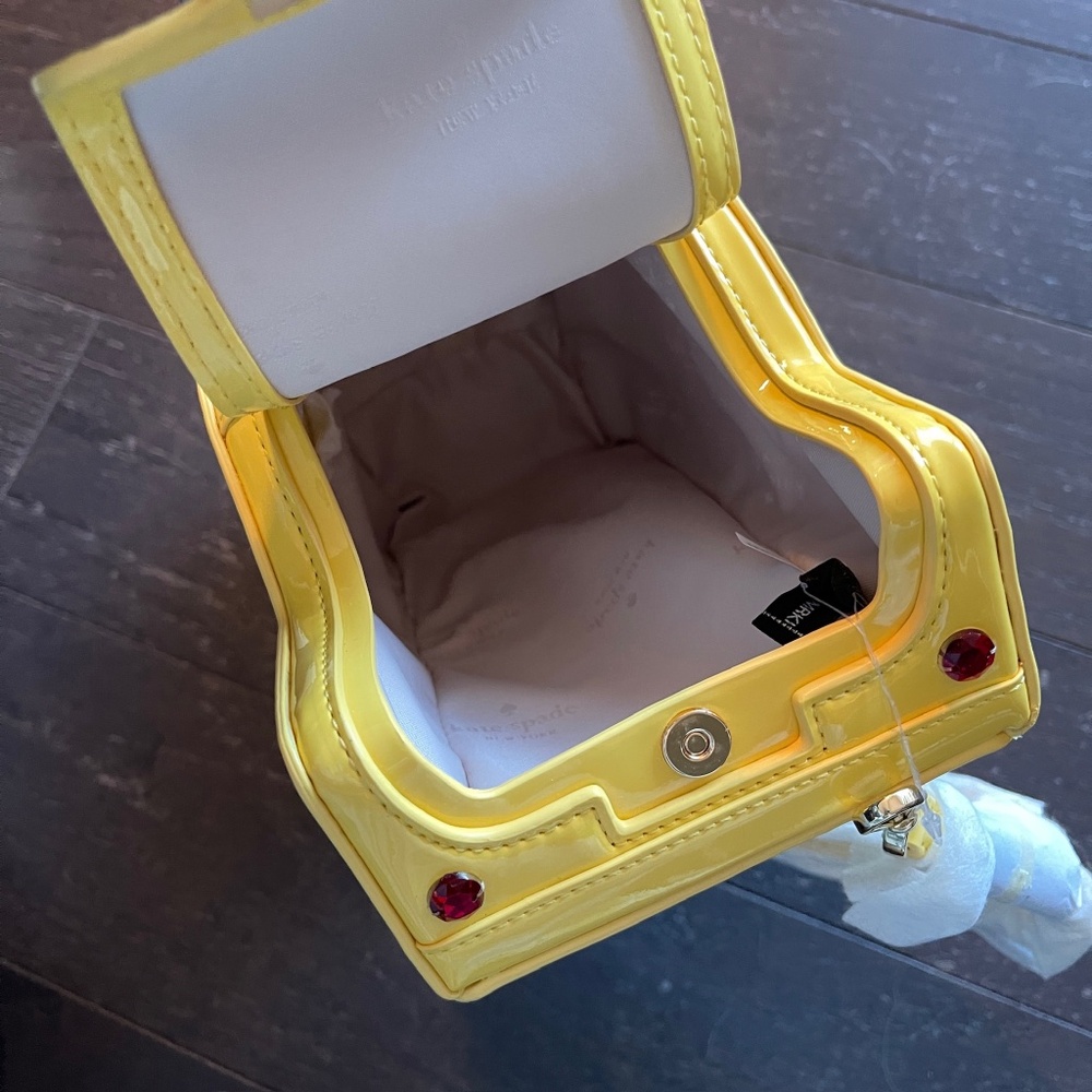 READ like new Kate Spade 3D NYC Taxi Yellow Cab Crossbody Bag KI975 Novelty - Picture 11 of 14